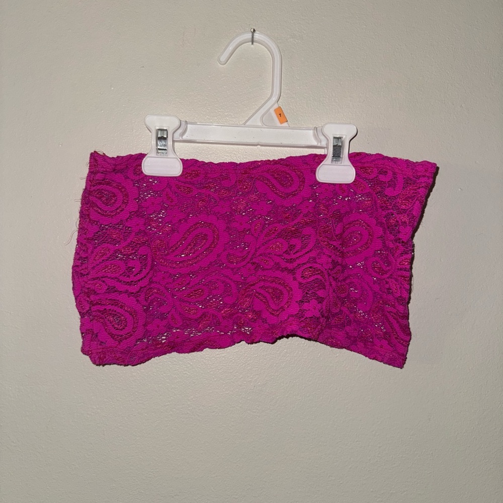 Custom made, exotic dancewear, magenta lace mini skirt OSFM